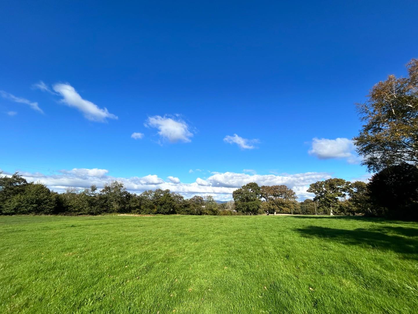 Lot 2: Approximately 6.61 Acres of Land, Llwynrhyddid Farm, Hensol